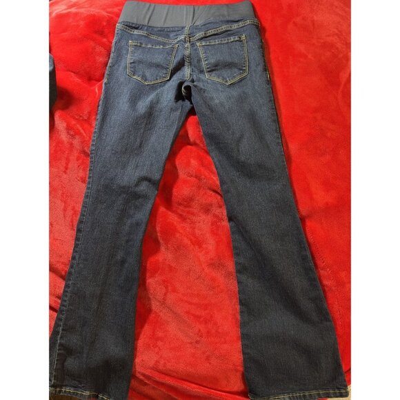 Old Navy Maternity Bundle - Size Small - 4 Pieces - Jeans, Pajamas, Tank Top - Picture 2 of 11